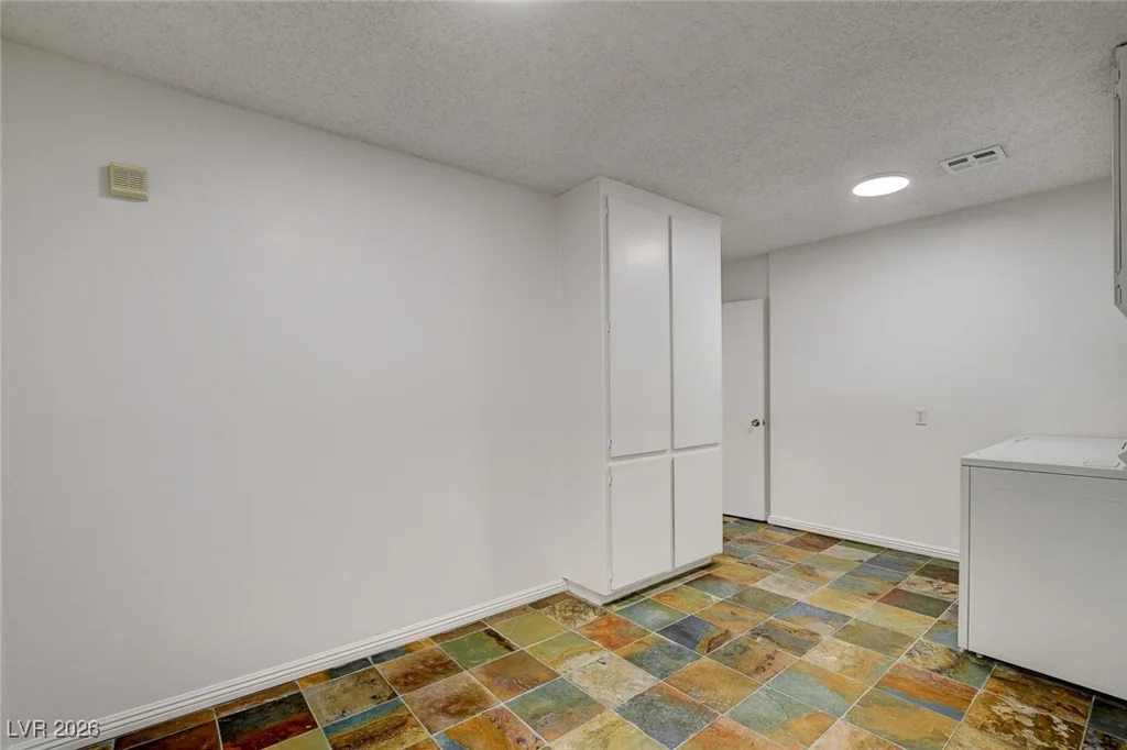 3427 Manzano, Las Vegas, NV 89121