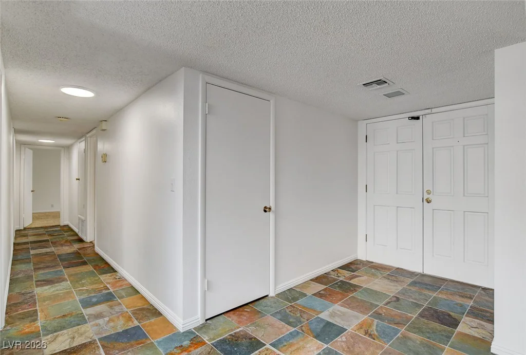 3427 Manzano, Las Vegas, NV 89121