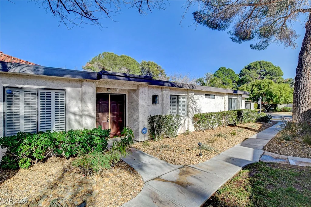 3427 Manzano, Las Vegas, NV 89121