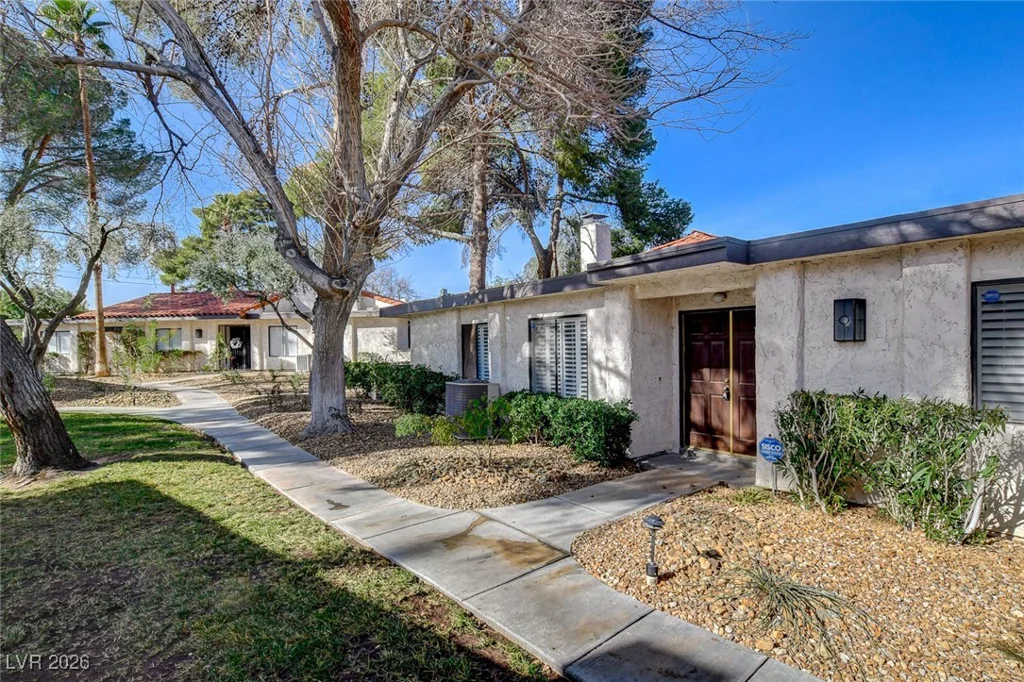 3427 Manzano, Las Vegas, NV 89121
