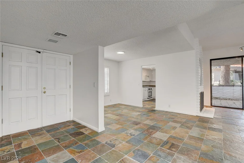 3427 Manzano, Las Vegas, NV 89121