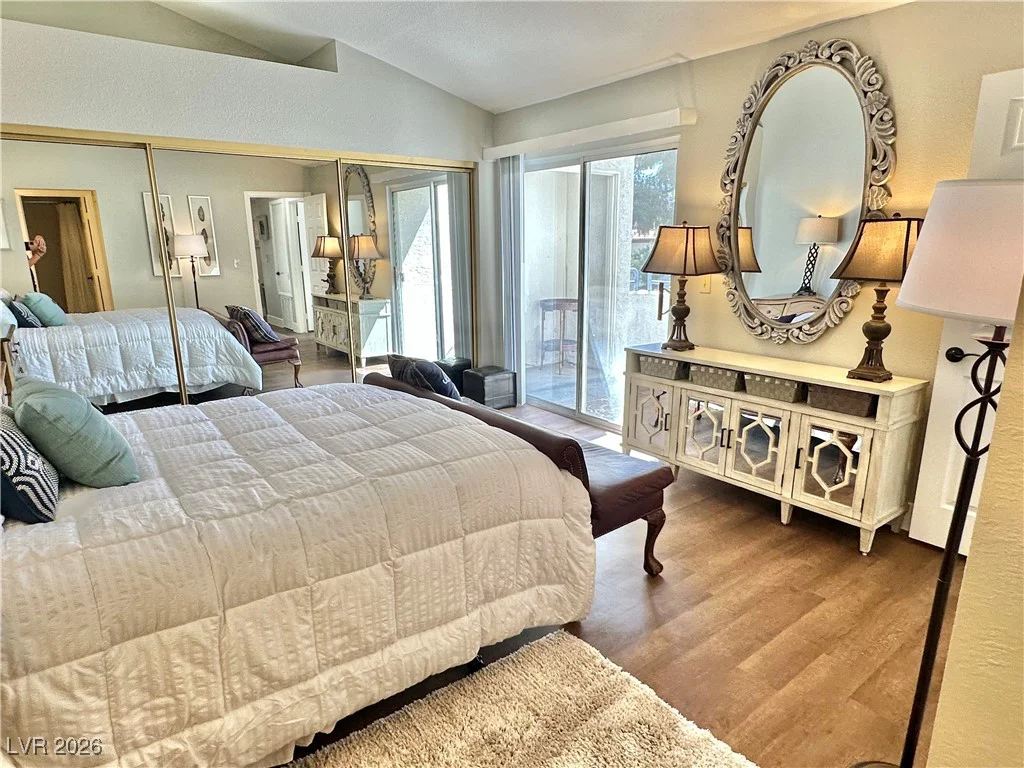 2716 LODESTONE, Las Vegas, NV 89117