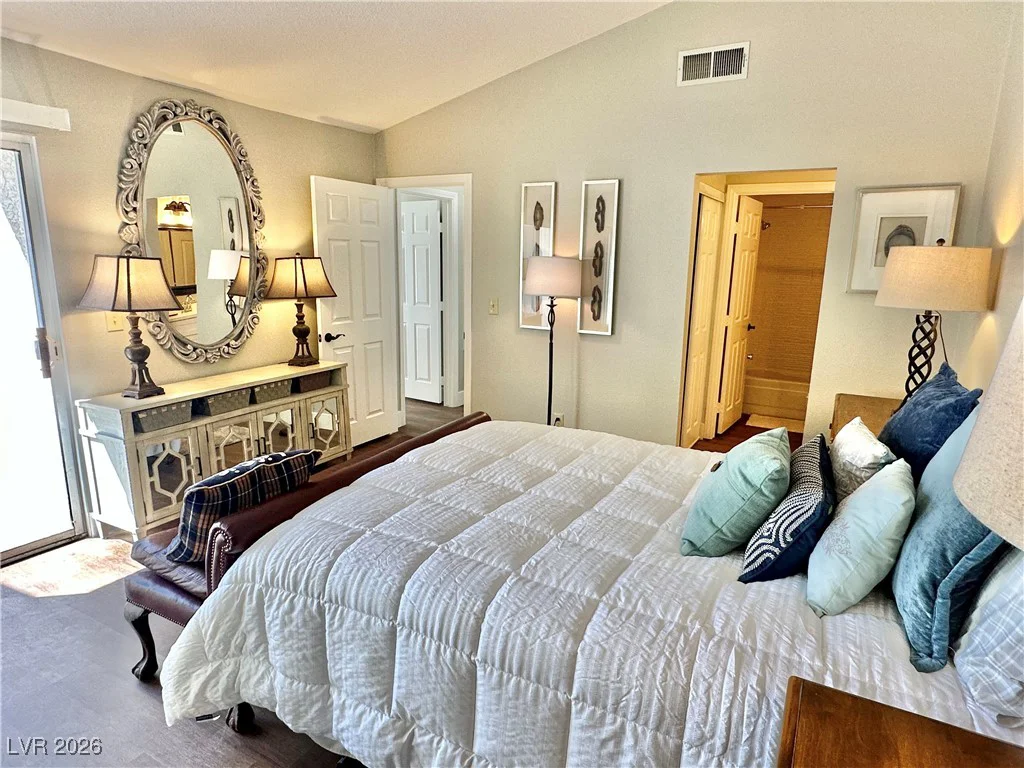 2716 LODESTONE, Las Vegas, NV 89117