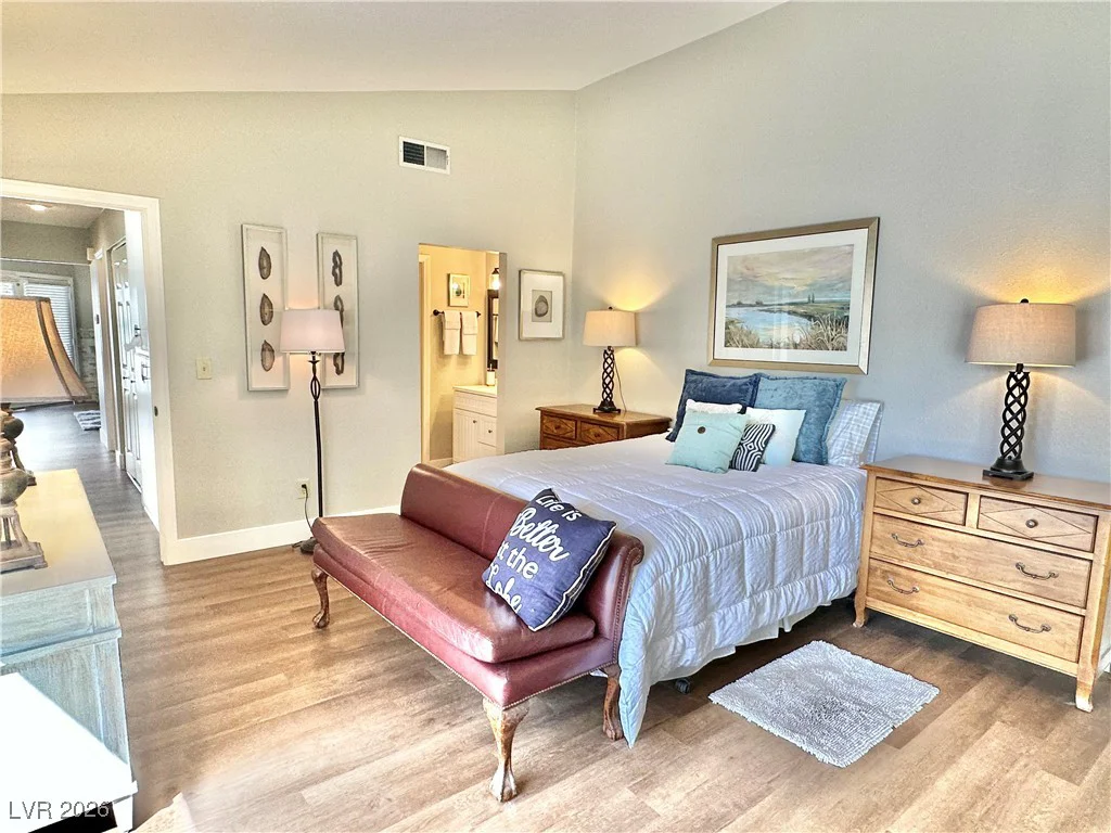2716 LODESTONE, Las Vegas, NV 89117