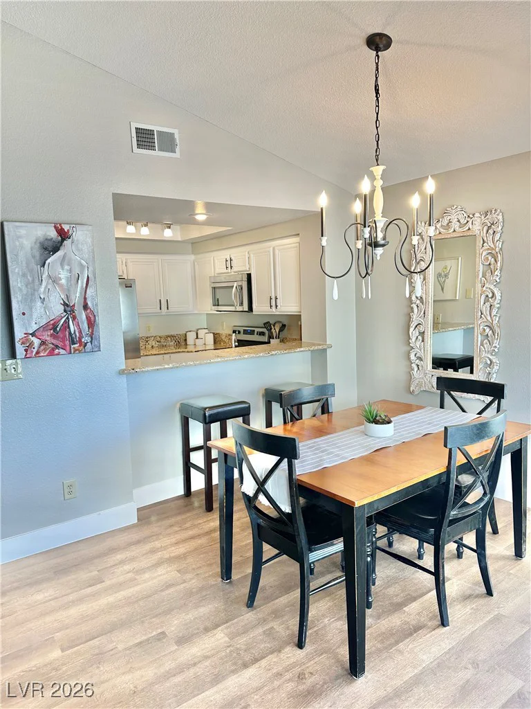 2716 LODESTONE, Las Vegas, NV 89117