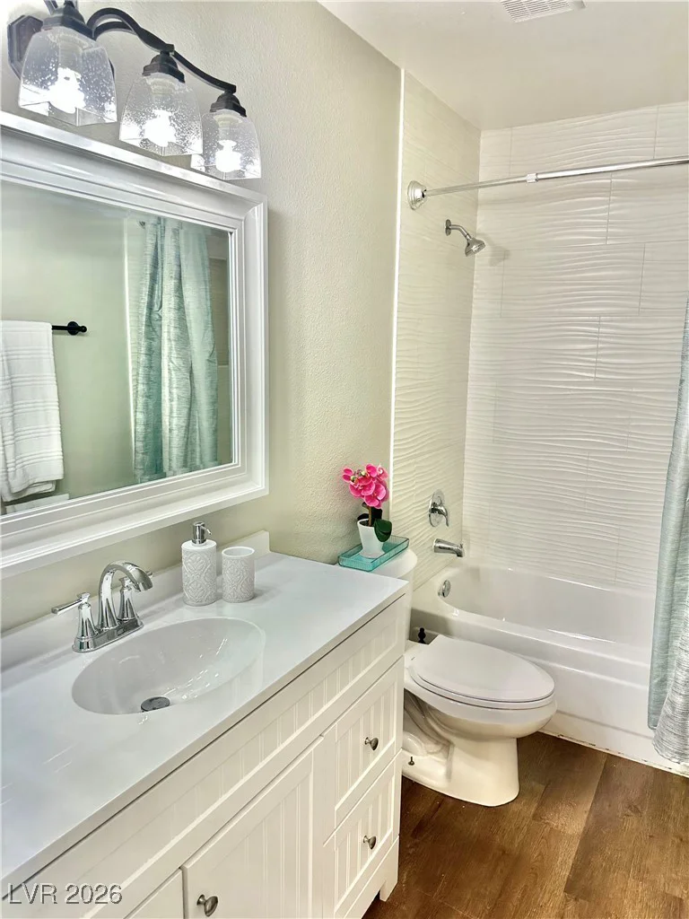 2716 LODESTONE, Las Vegas, NV 89117