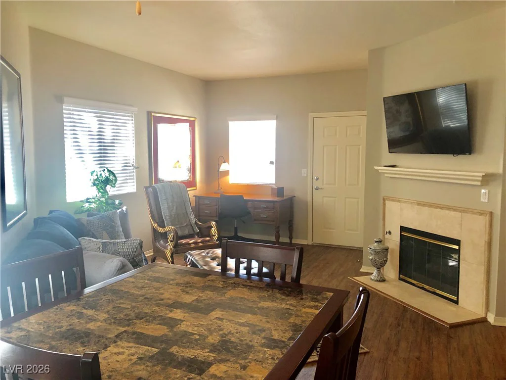 5250 RAINBOW, Las Vegas, NV 89118