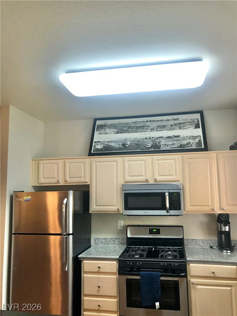 5250 RAINBOW, Las Vegas, NV 89118