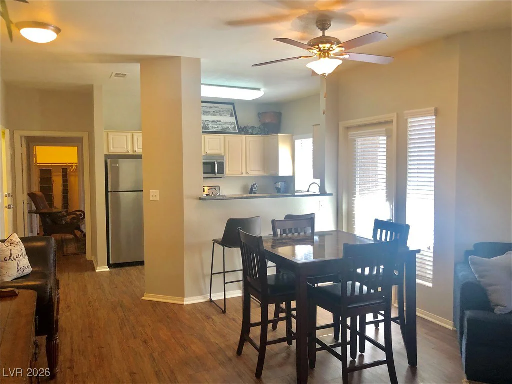 5250 RAINBOW, Las Vegas, NV 89118