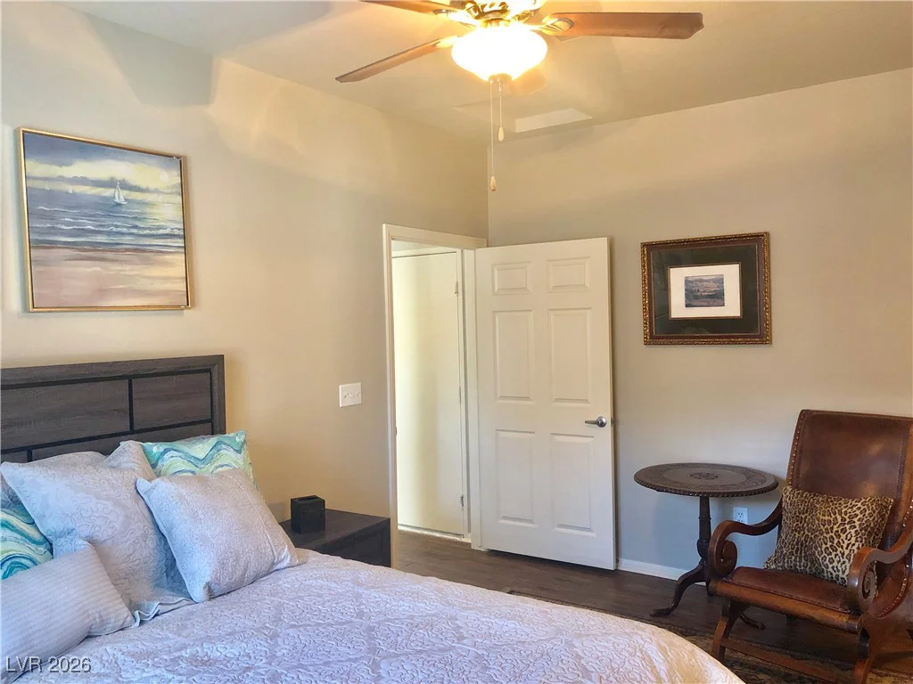 5250 RAINBOW, Las Vegas, NV 89118