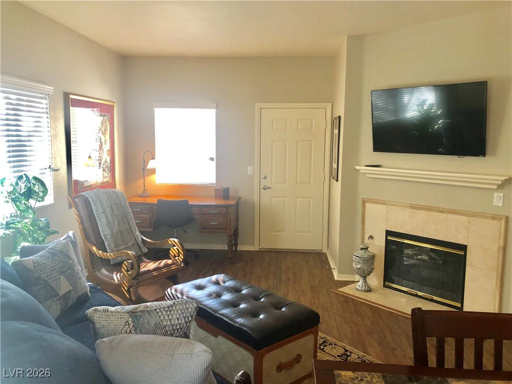 5250 RAINBOW, Las Vegas, NV 89118