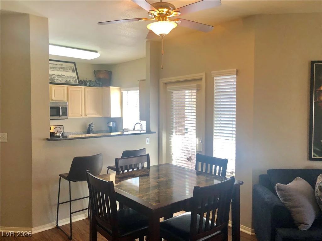 5250 RAINBOW, Las Vegas, NV 89118