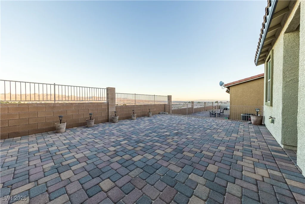 2664 Chinaberry Hill, Laughlin, NV 89029