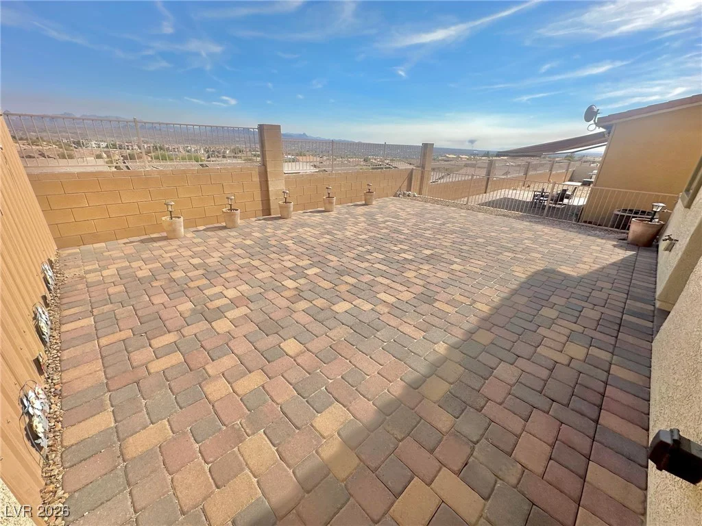 2664 Chinaberry Hill, Laughlin, NV 89029