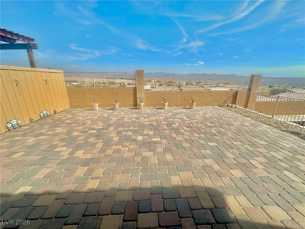 2664 Chinaberry Hill, Laughlin, NV 89029
