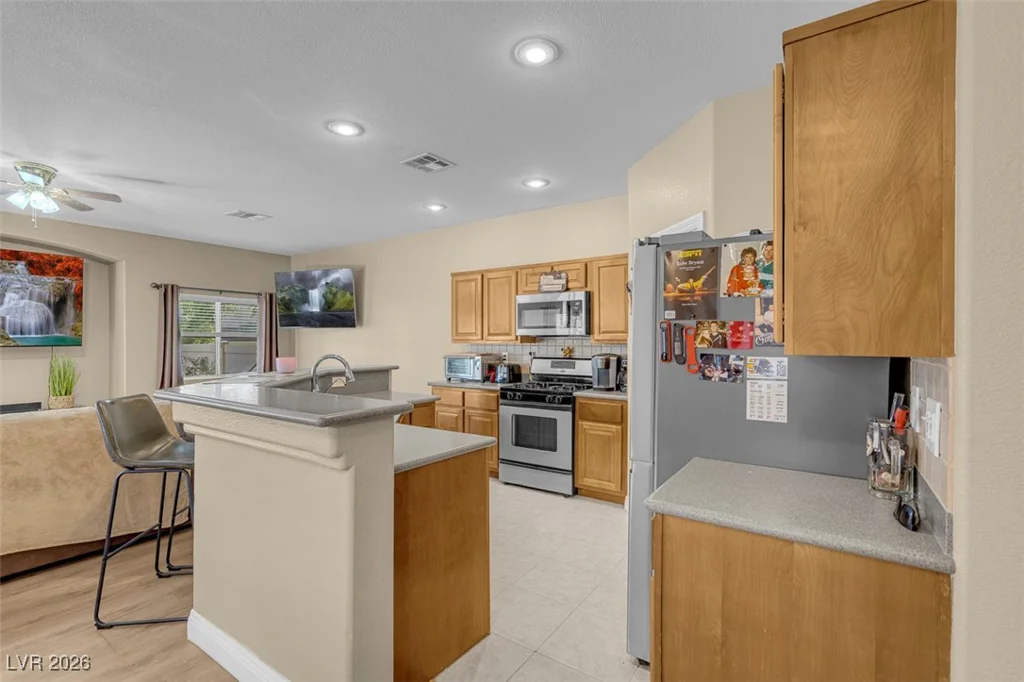 1080 Slate Crossing, Henderson, NV 89002