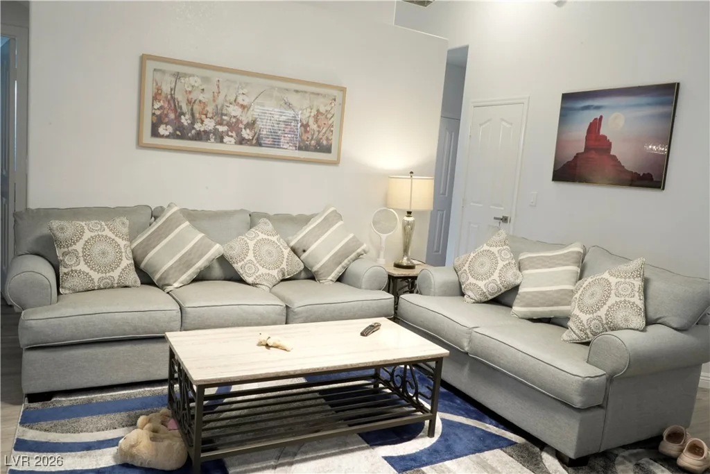 8940 Quarrystone, Las Vegas, NV 89123