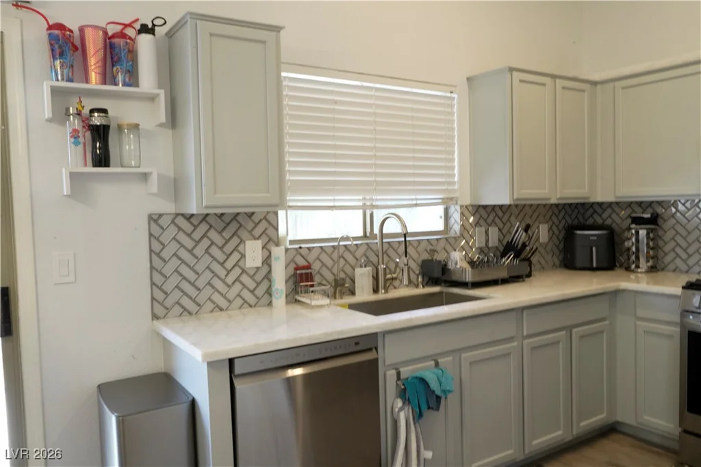 8940 Quarrystone, Las Vegas, NV 89123