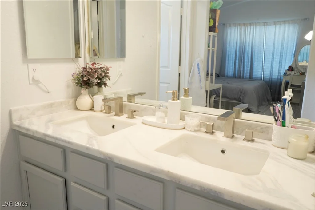 8940 Quarrystone, Las Vegas, NV 89123