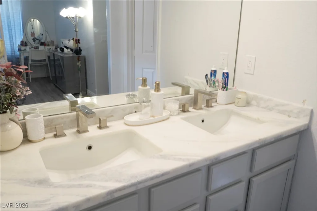 8940 Quarrystone, Las Vegas, NV 89123