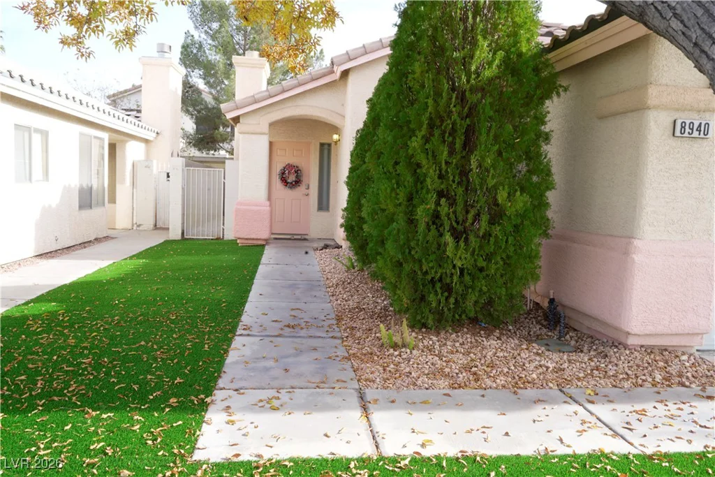 8940 Quarrystone, Las Vegas, NV 89123