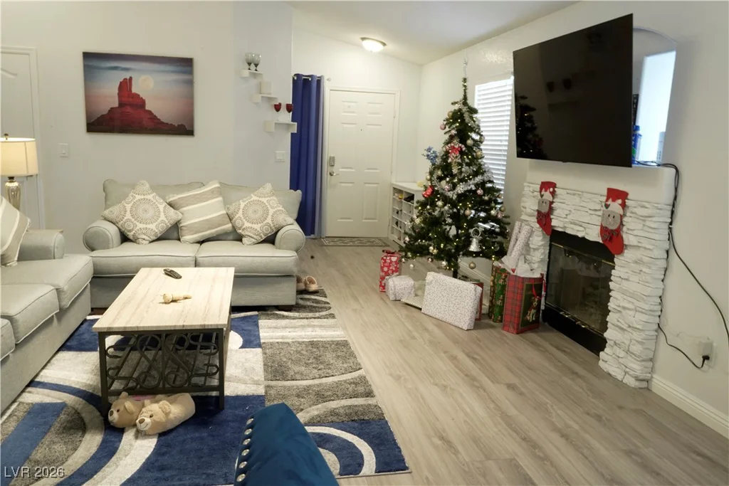 8940 Quarrystone, Las Vegas, NV 89123