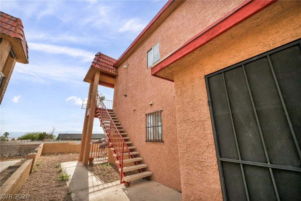 2269 Exeter, Las Vegas, NV 89156