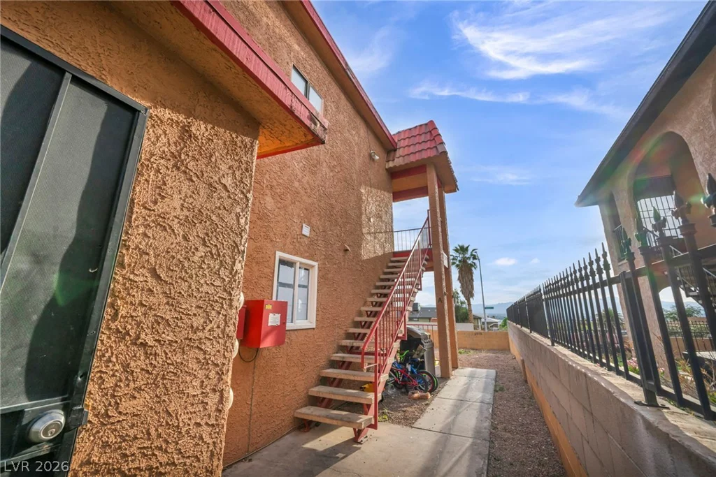 2269 Exeter, Las Vegas, NV 89156