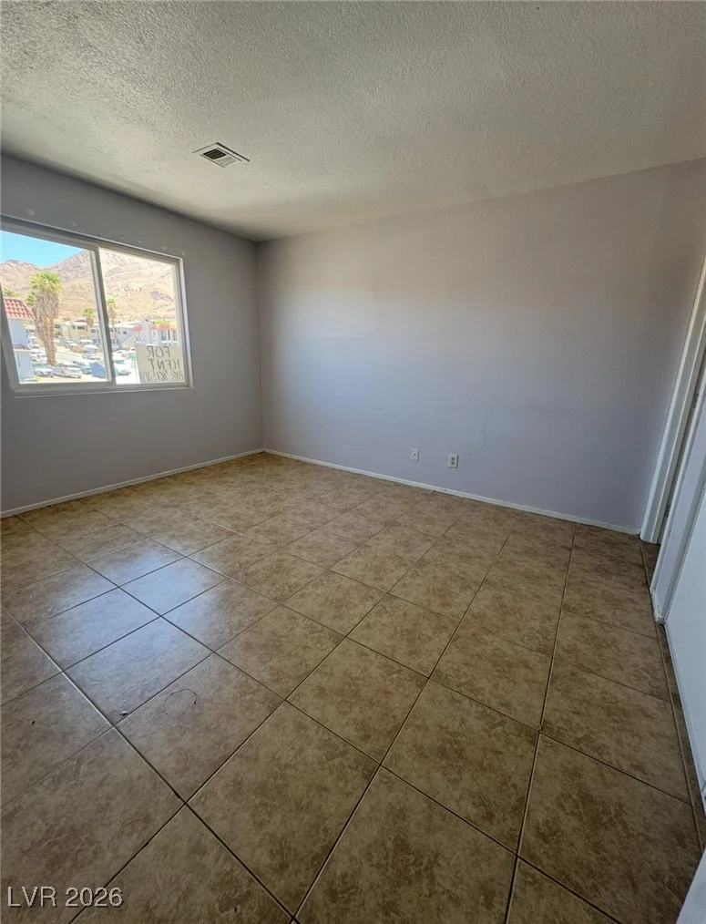 2269 Exeter, Las Vegas, NV 89156