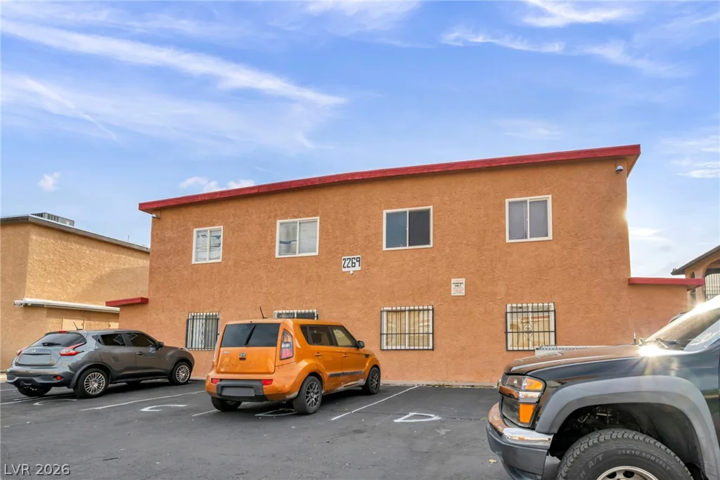 2269 Exeter, Las Vegas, NV 89156