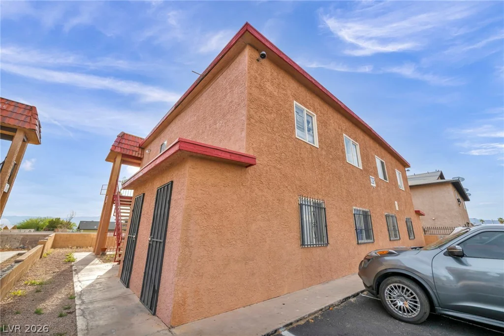 2269 Exeter, Las Vegas, NV 89156