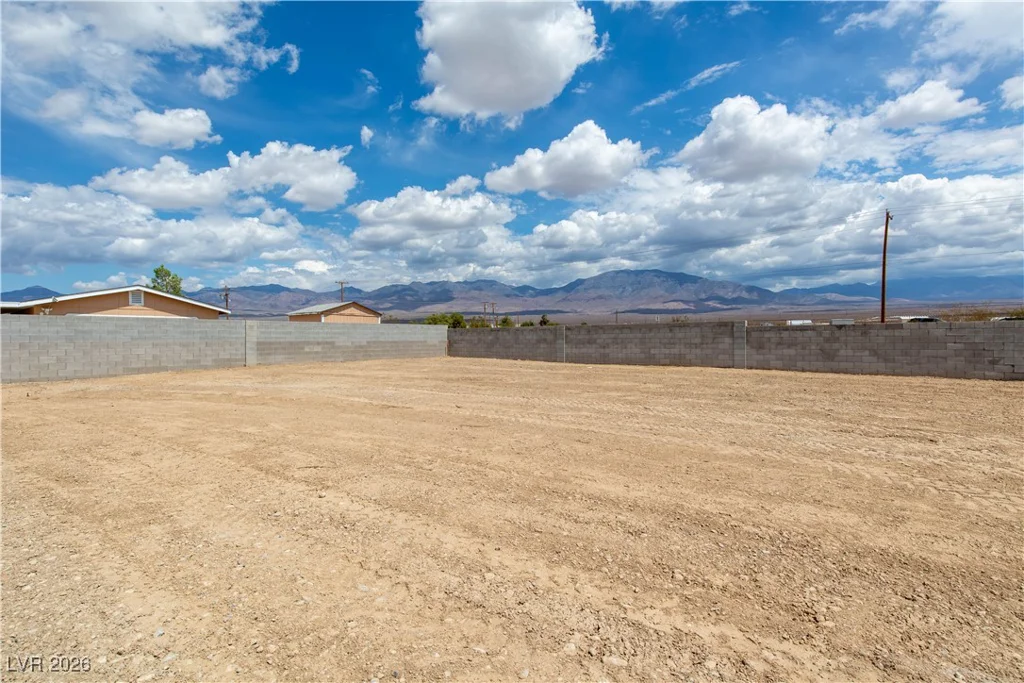 3925 Mayfield Ranch, Pahrump, NV 89060