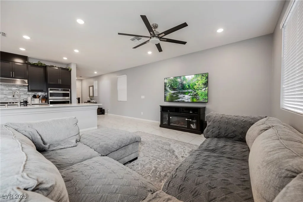4927 Enlightenment, Las Vegas, NV 89130