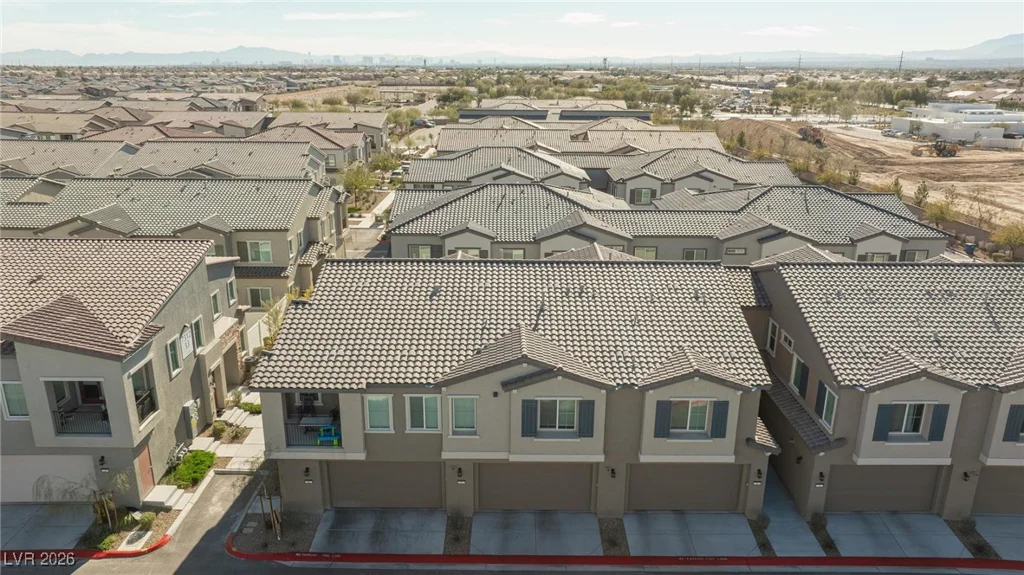7310 Decatur, Las Vegas, NV 89131
