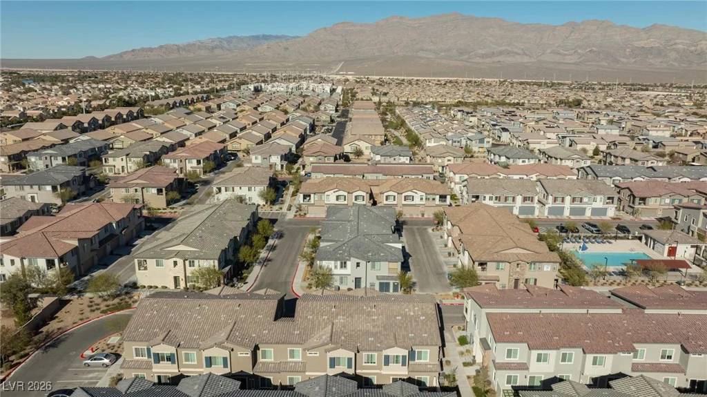 7310 Decatur, Las Vegas, NV 89131