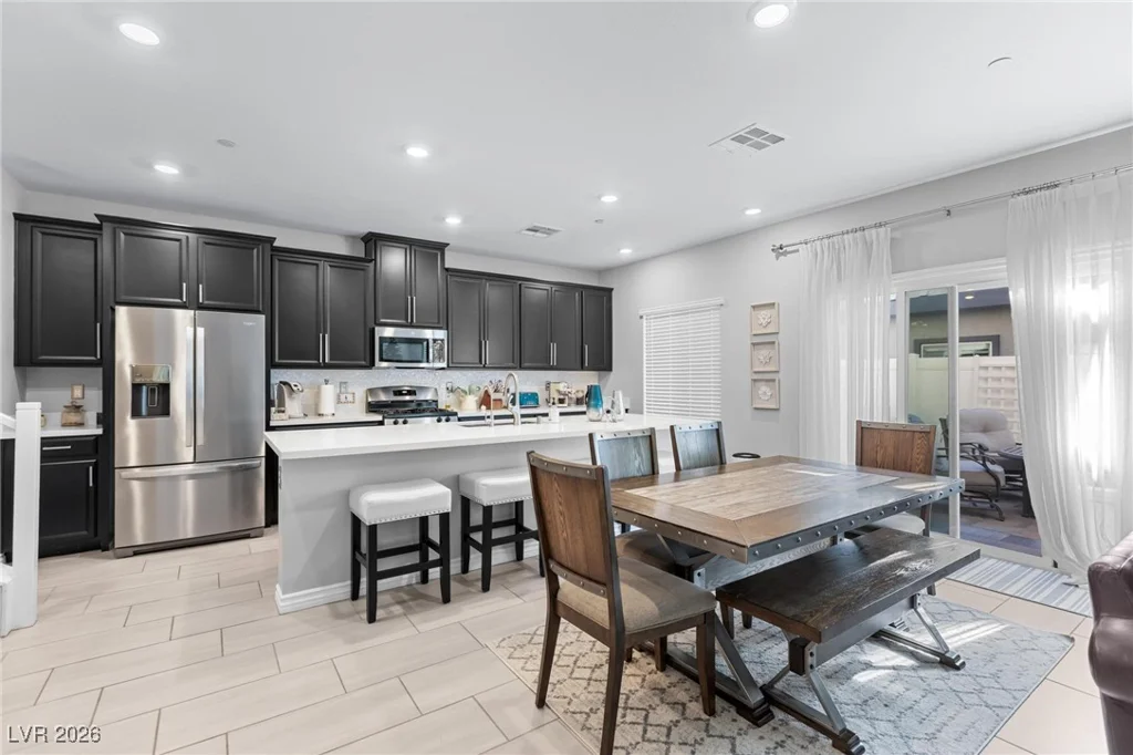 7310 Decatur, Las Vegas, NV 89131
