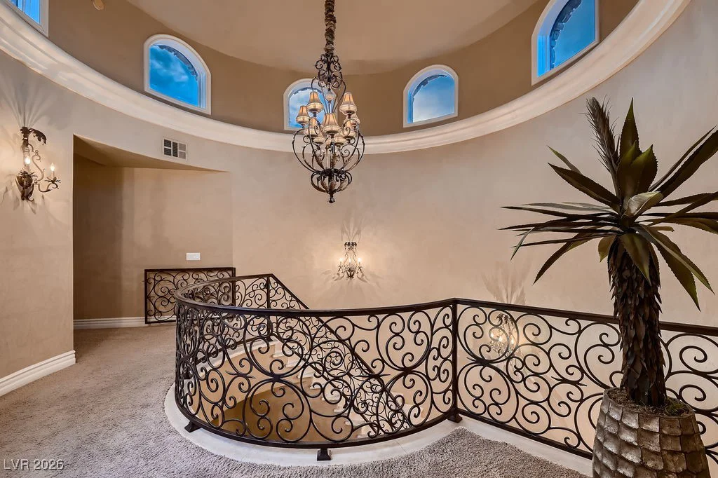 2845 Red Arrow, Las Vegas, NV 89135