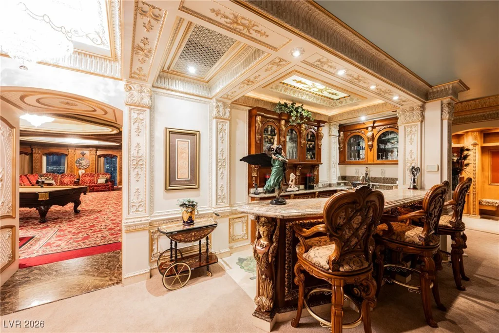 2747 Paradise, Las Vegas, NV 89109