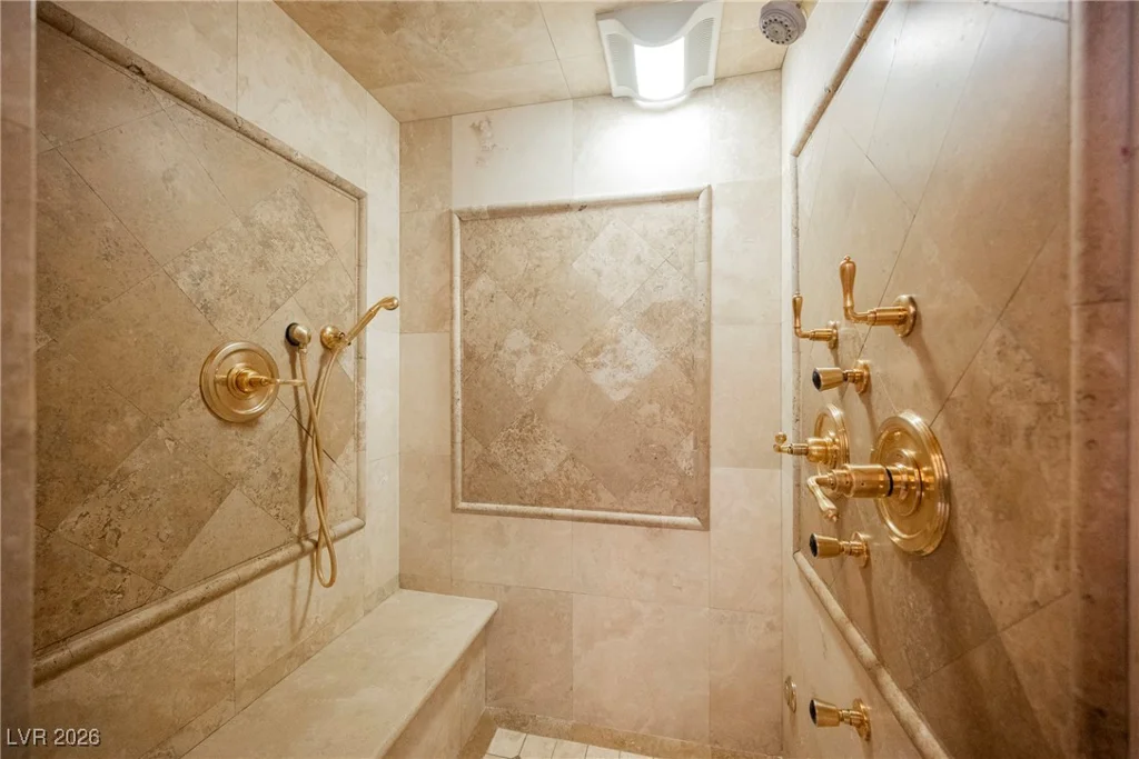 2747 Paradise, Las Vegas, NV 89109