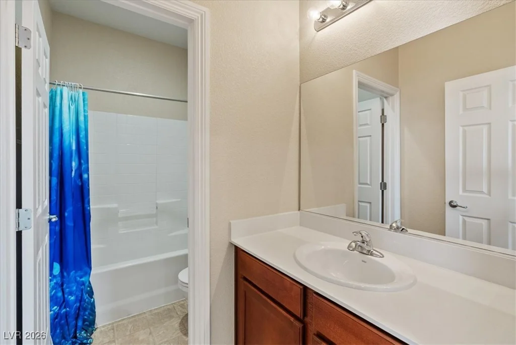 6871 Compass Cove, Las Vegas, NV 89142