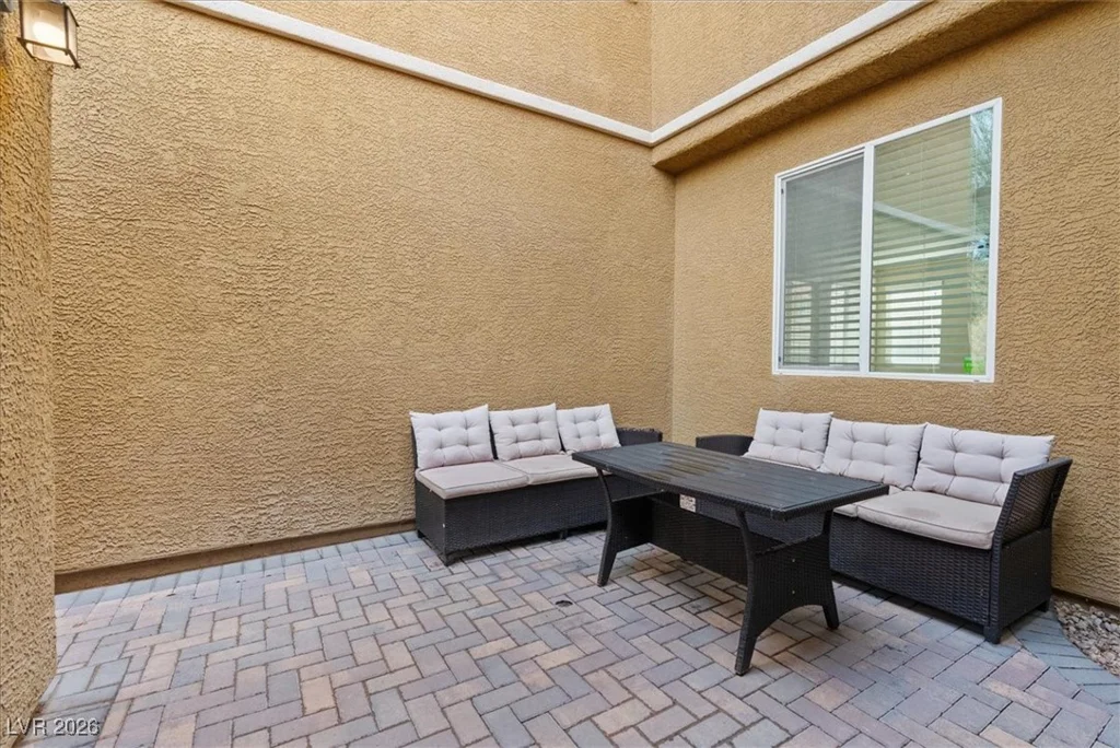 6871 Compass Cove, Las Vegas, NV 89142