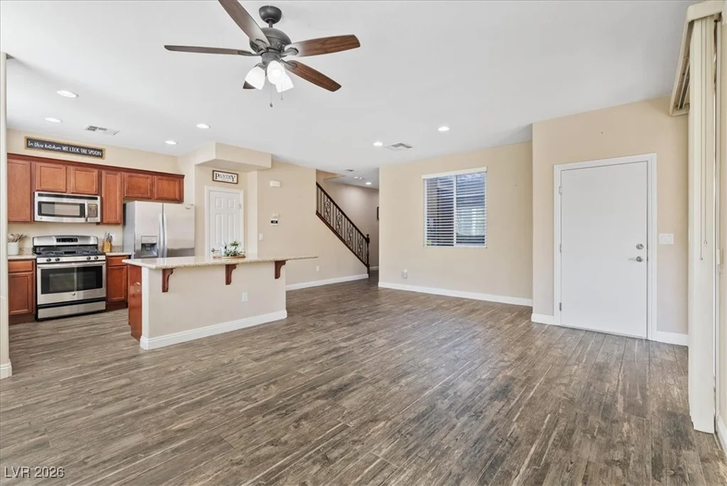 6871 Compass Cove, Las Vegas, NV 89142