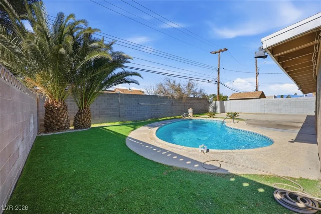 2337 Michael, Las Vegas, NV 89108