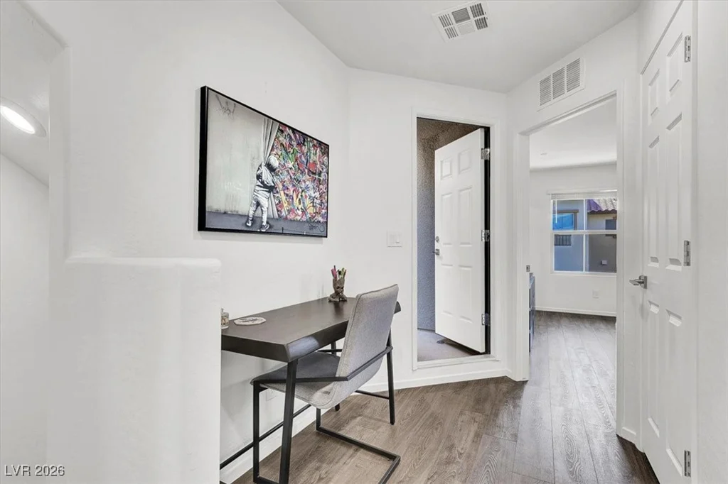 124 Lomita Heights, Las Vegas, NV 89138