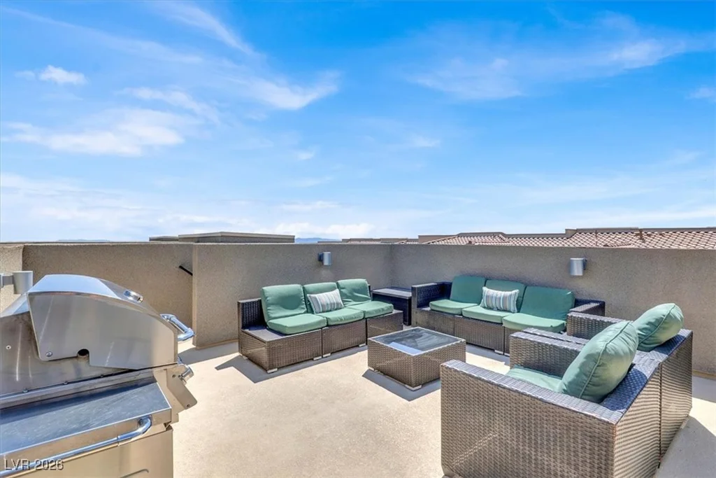 124 Lomita Heights, Las Vegas, NV 89138