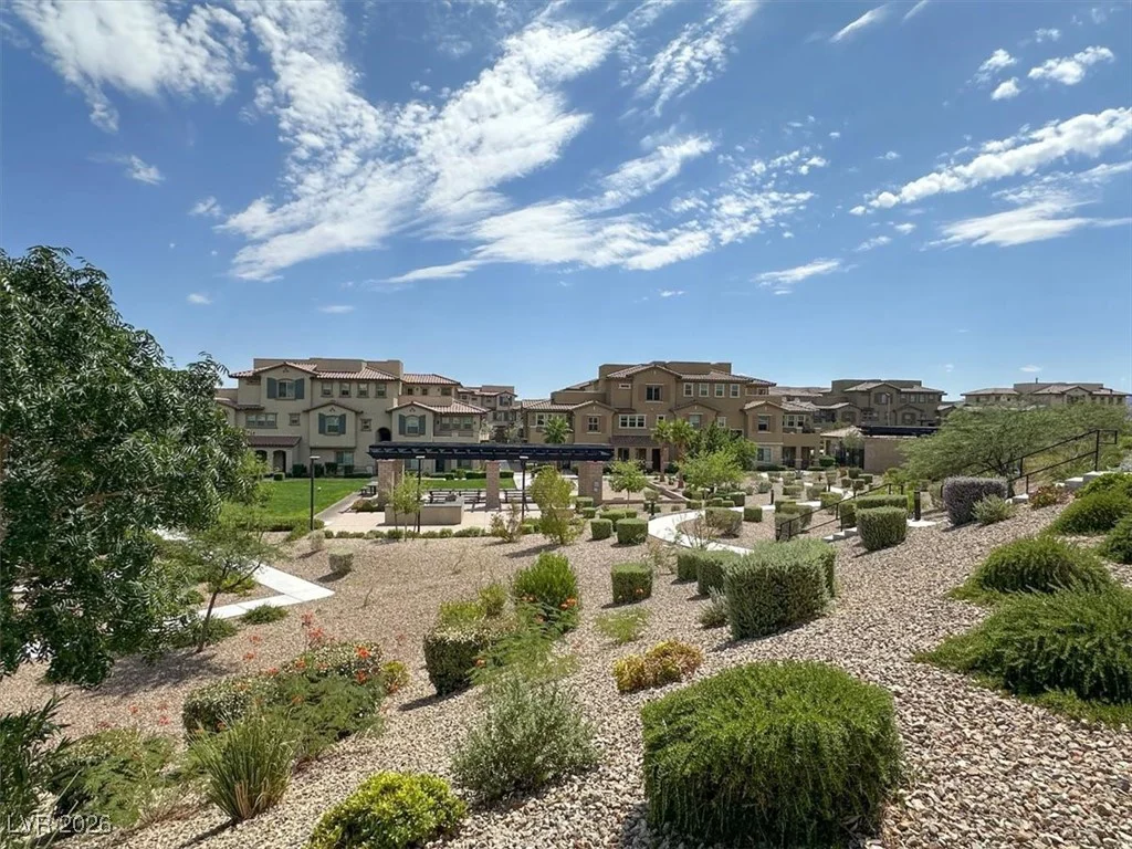 124 Lomita Heights, Las Vegas, NV 89138