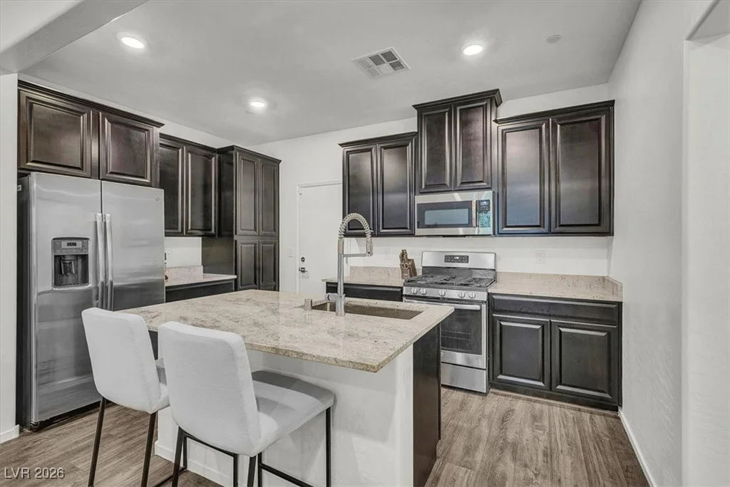 124 Lomita Heights, Las Vegas, NV 89138