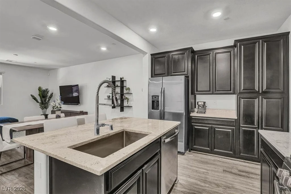 124 Lomita Heights, Las Vegas, NV 89138