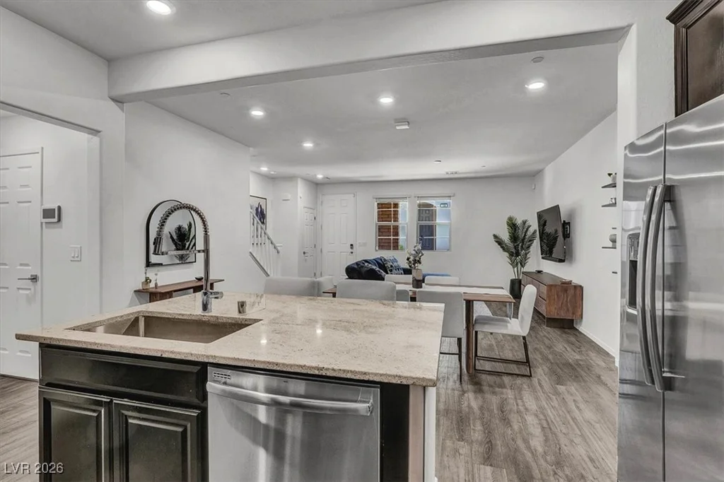 124 Lomita Heights, Las Vegas, NV 89138