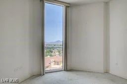 2877 Paradise, Las Vegas, NV 89109